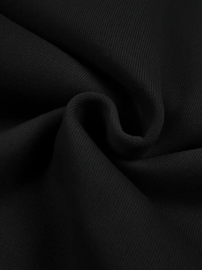 BasicBlackHoodie_2