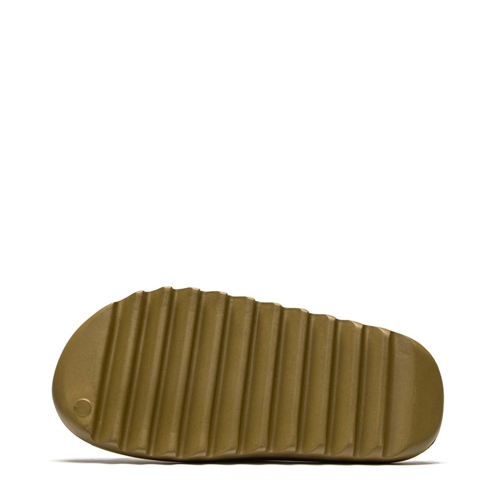 adidasYeezySlideCore5_c64dd3e0-cf0f-4c7b-b8e6-41ba136a5d54