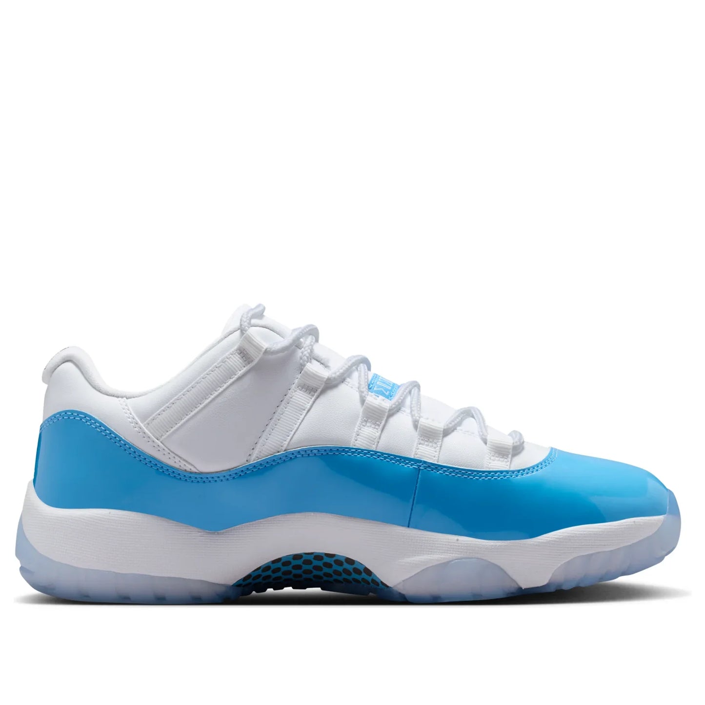 Jordan 11 Retro Low University Blue (2026)